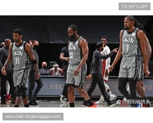 欧文重聚杜兰特成火箭幻想，交易筹码引热议