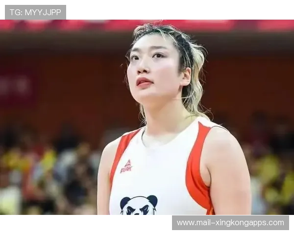 女篮姑娘用汗水赢得世界尊敬，女球员篮球