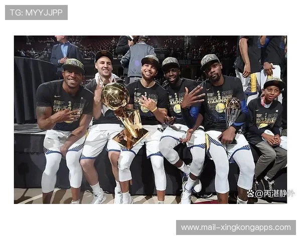 勇士老将体能透支，年轻球员仍未接班，勇士体系球员