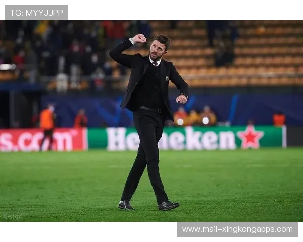 英超主帅临场换人手法频频改写比赛走势,英超球队主帅 英超主帅临场换人手法频频改写比赛走势,英超球队主帅